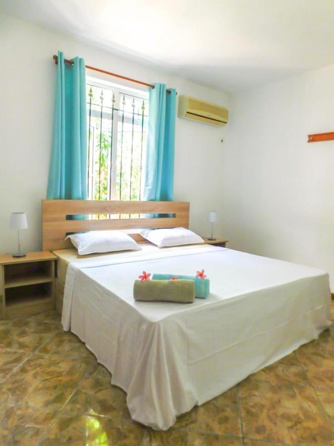 Tulsi Apartment & Studio La Gaulette Esterno foto